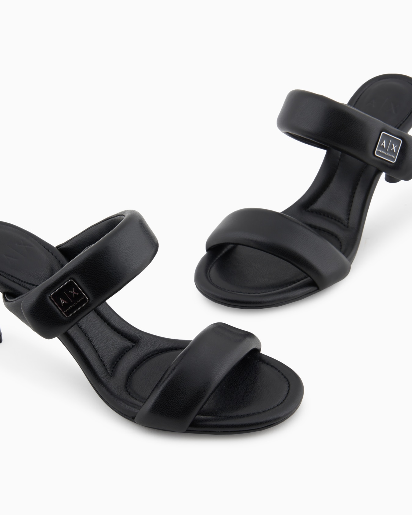 Heeled sandals with two straps Slide 4