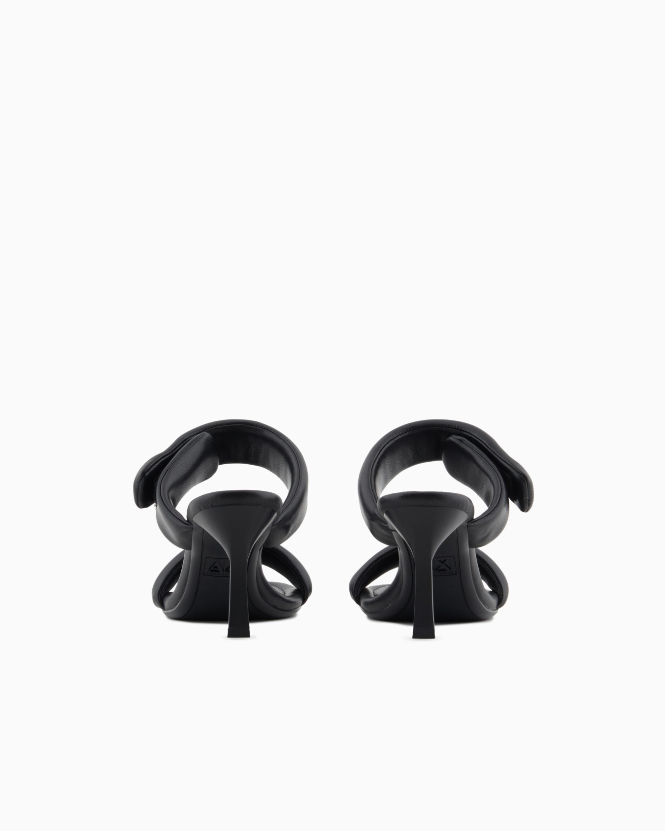 Heeled sandals with two straps Slide 3