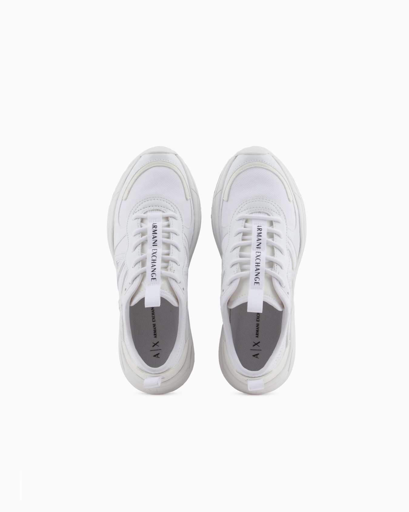 Chunky sneaker with high-top mesh upper and logo  Slide 2