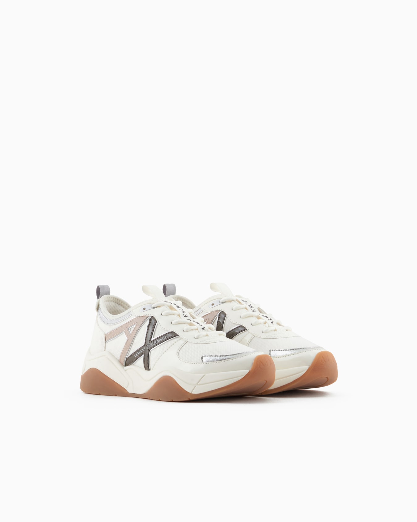 Chunky sneakers with logo Slide 1