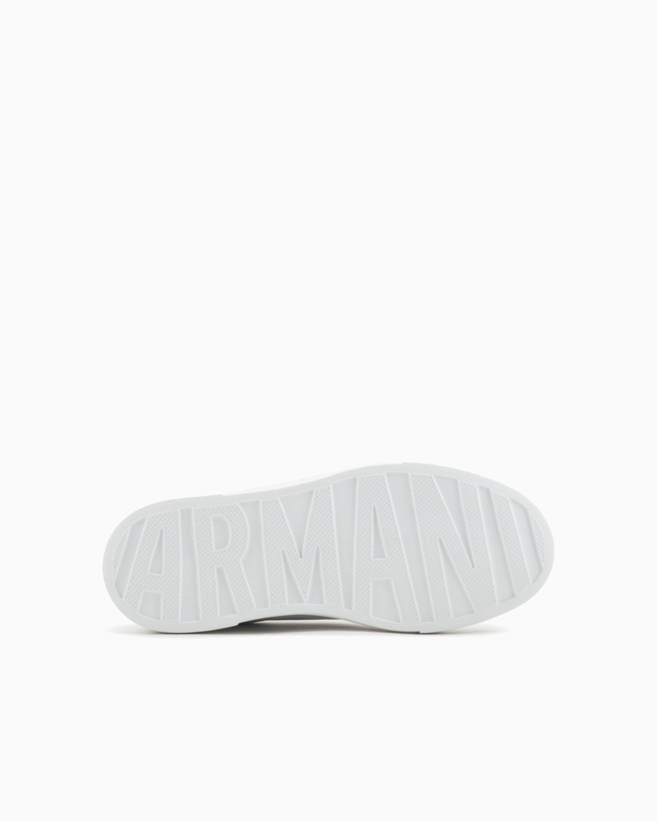 Sneakers with logo Slide 5