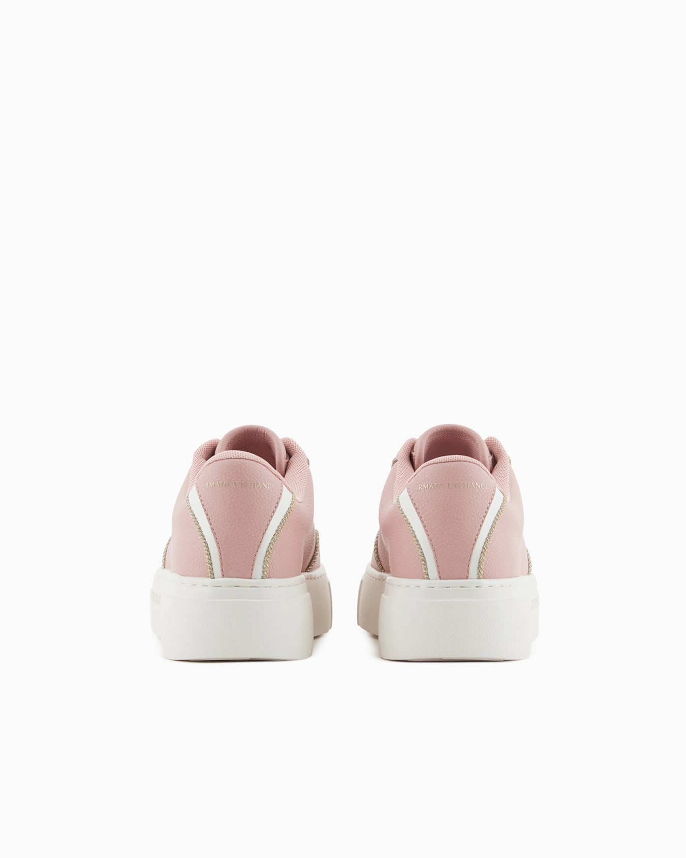 Sneakers with rope piping Slide 3
