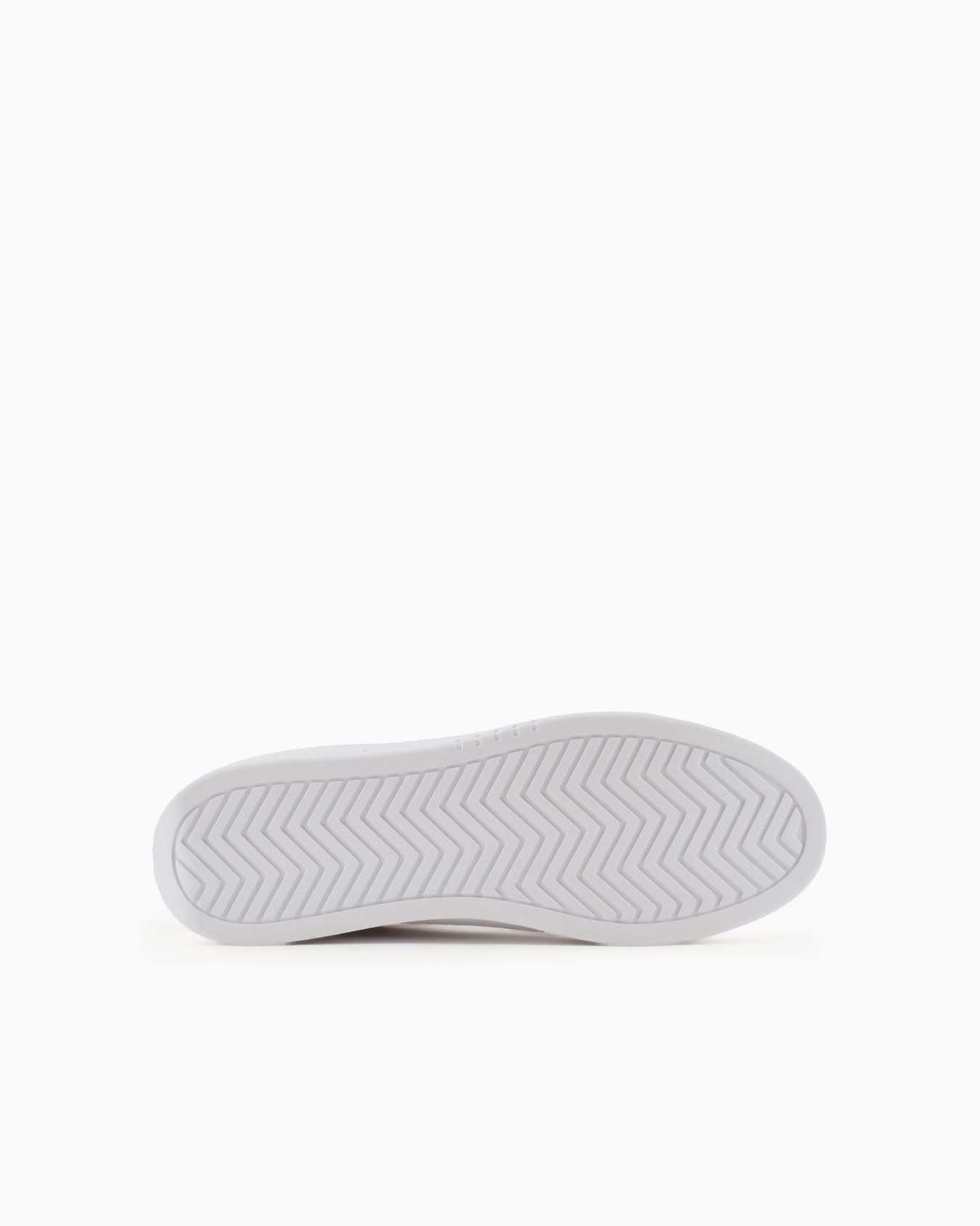 Sneakers with metal piping and logo Slide 5