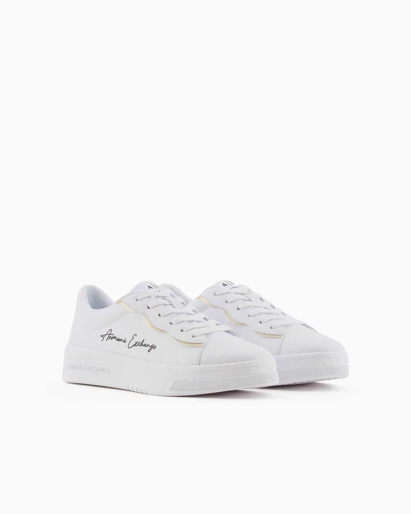 Sneakers with metal piping and logo Slide 1