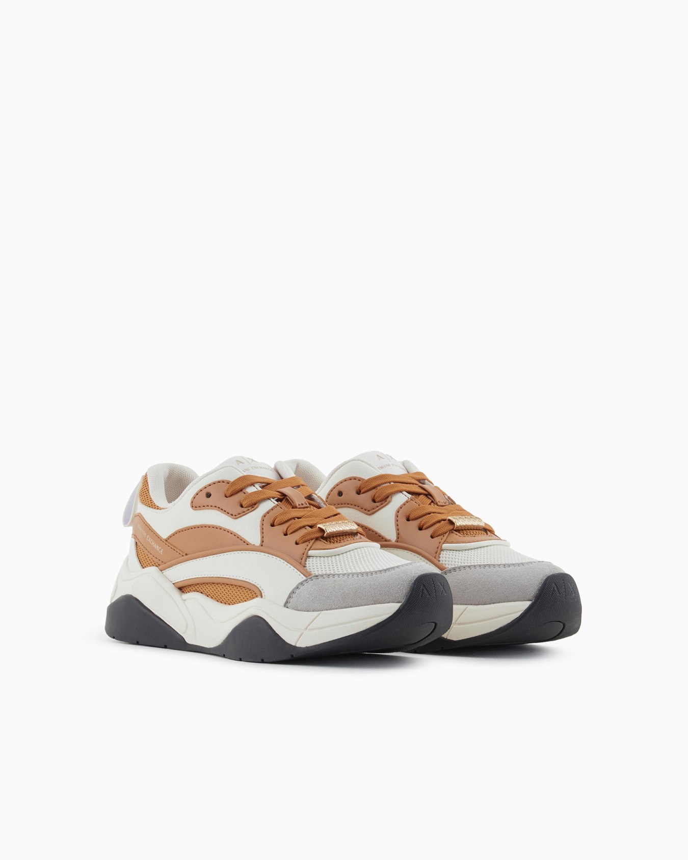 Chunky sneakers with contrasting inserts Slide 1