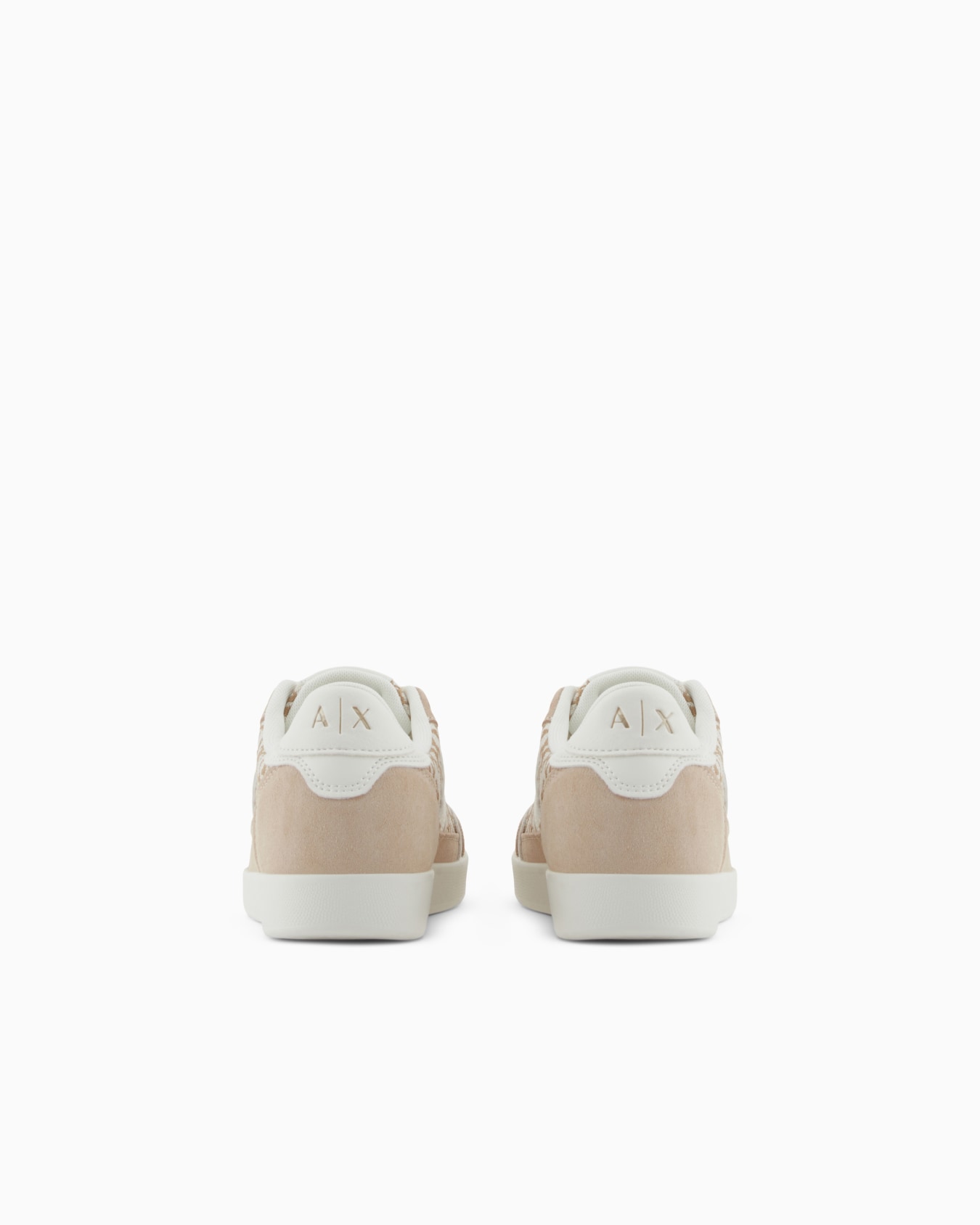 Sneakers with allover logo inserts Diapositiva 3