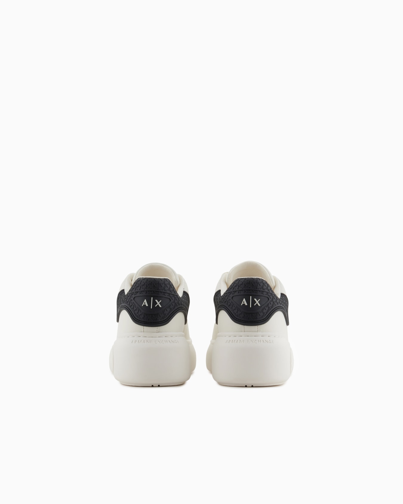 Sneaker mit hoher Sohle Folie 3