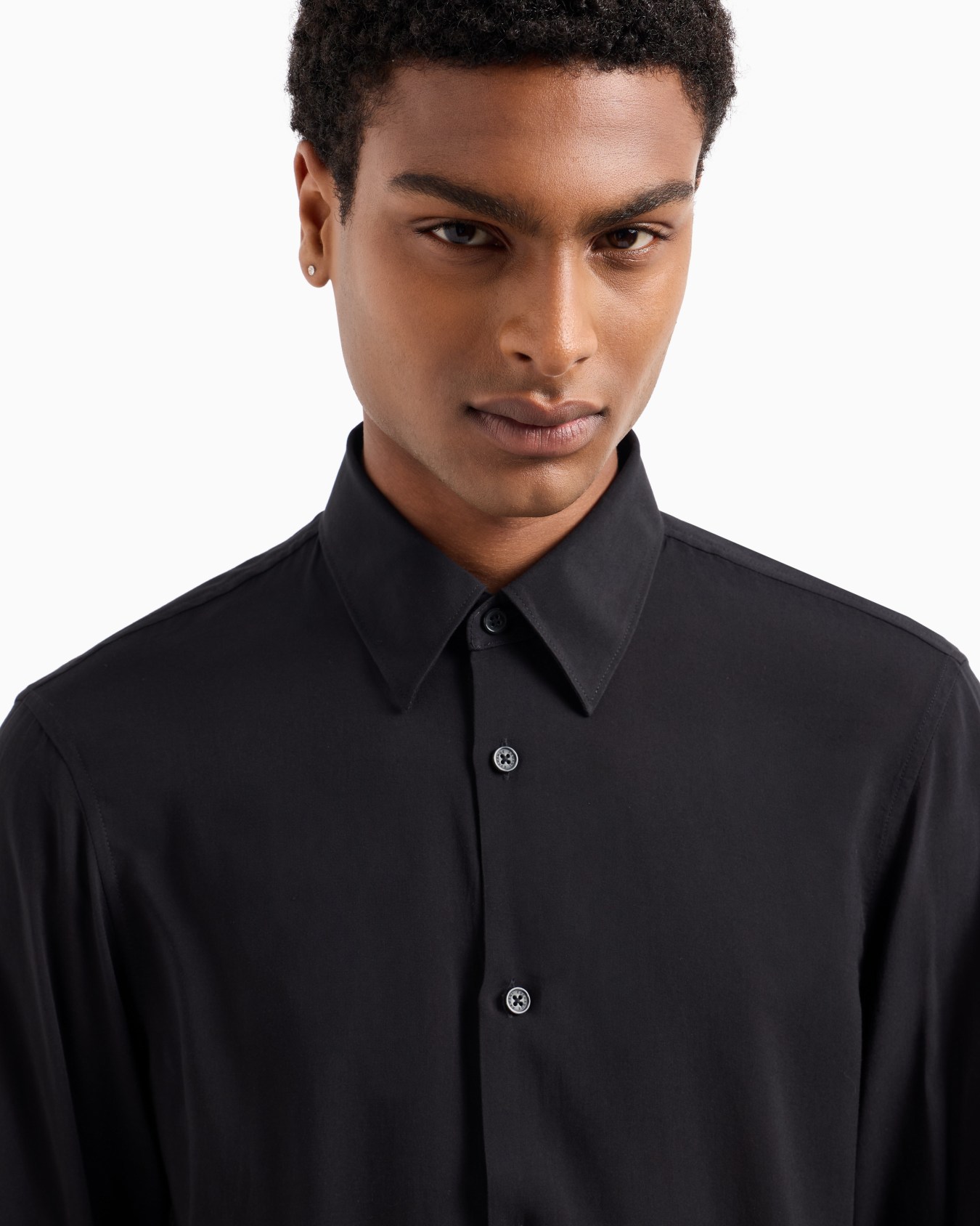 Camisa regular fit de satén de algodón elástico Diapositiva 4