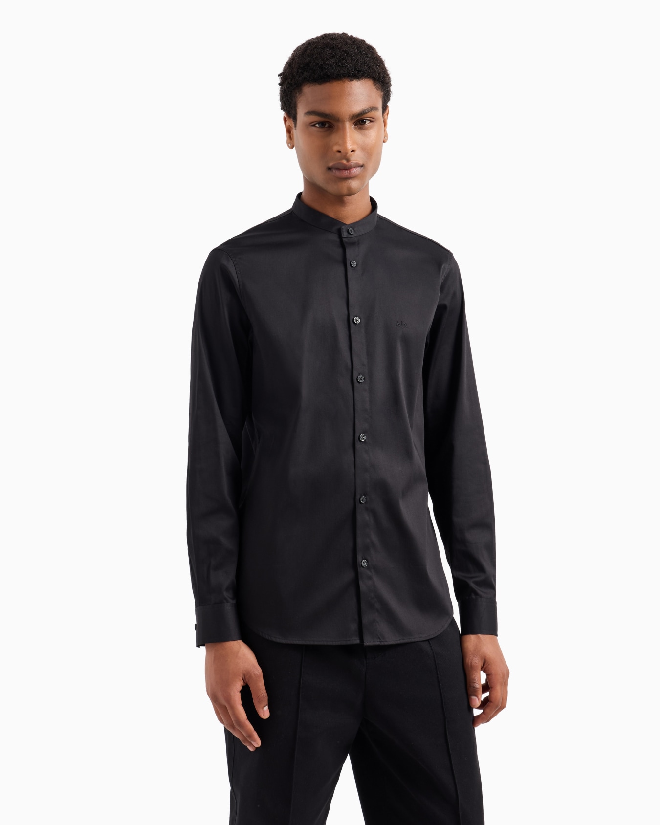 Camicia regular fit in cotone stretch con collo alla coreana Slide 1