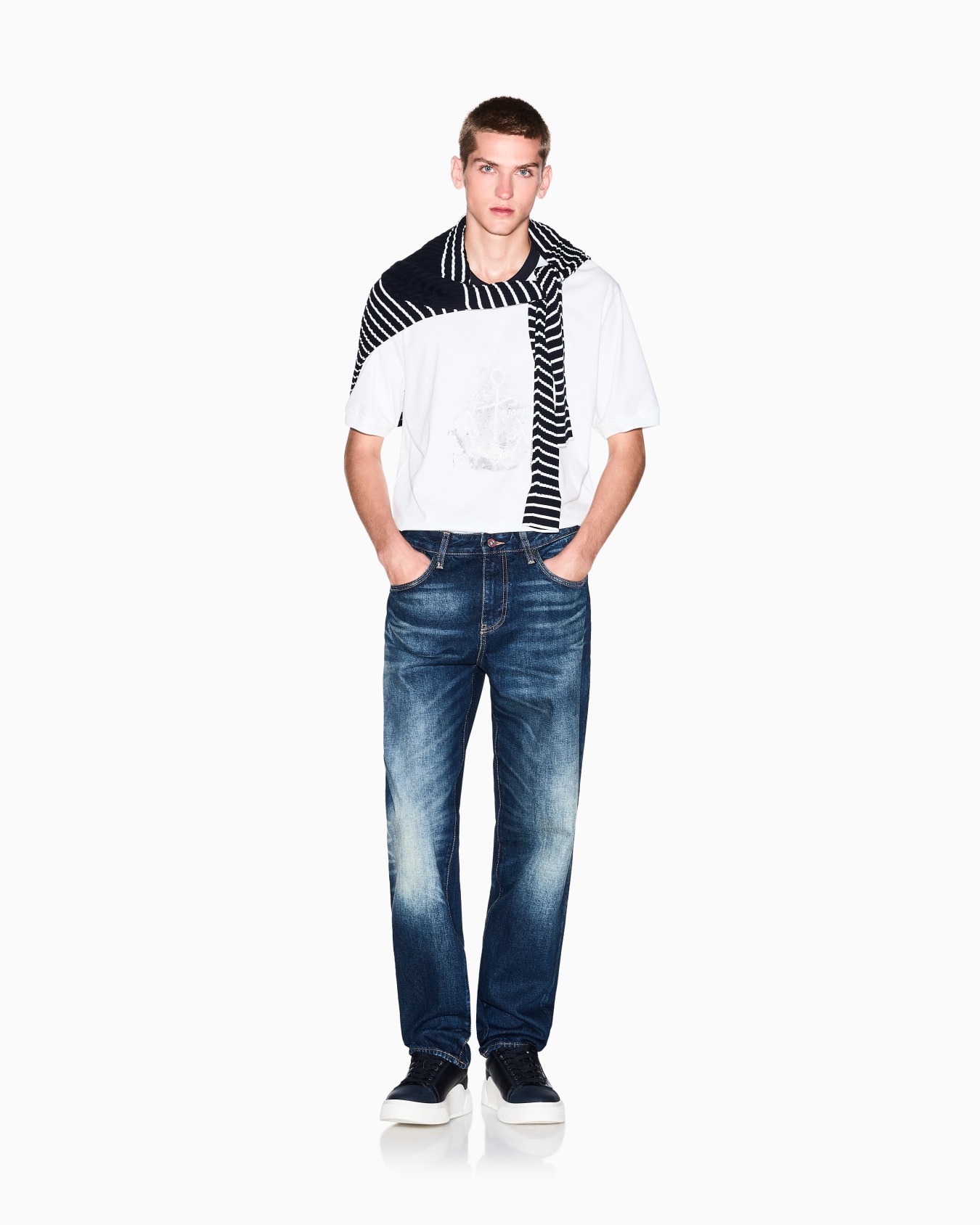 Slim Fit Jeans aus Denim Folie 1