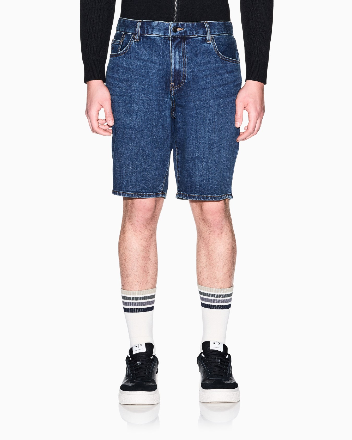 Comfort Fit Light Wash Blue Denim Shorts Slide 2