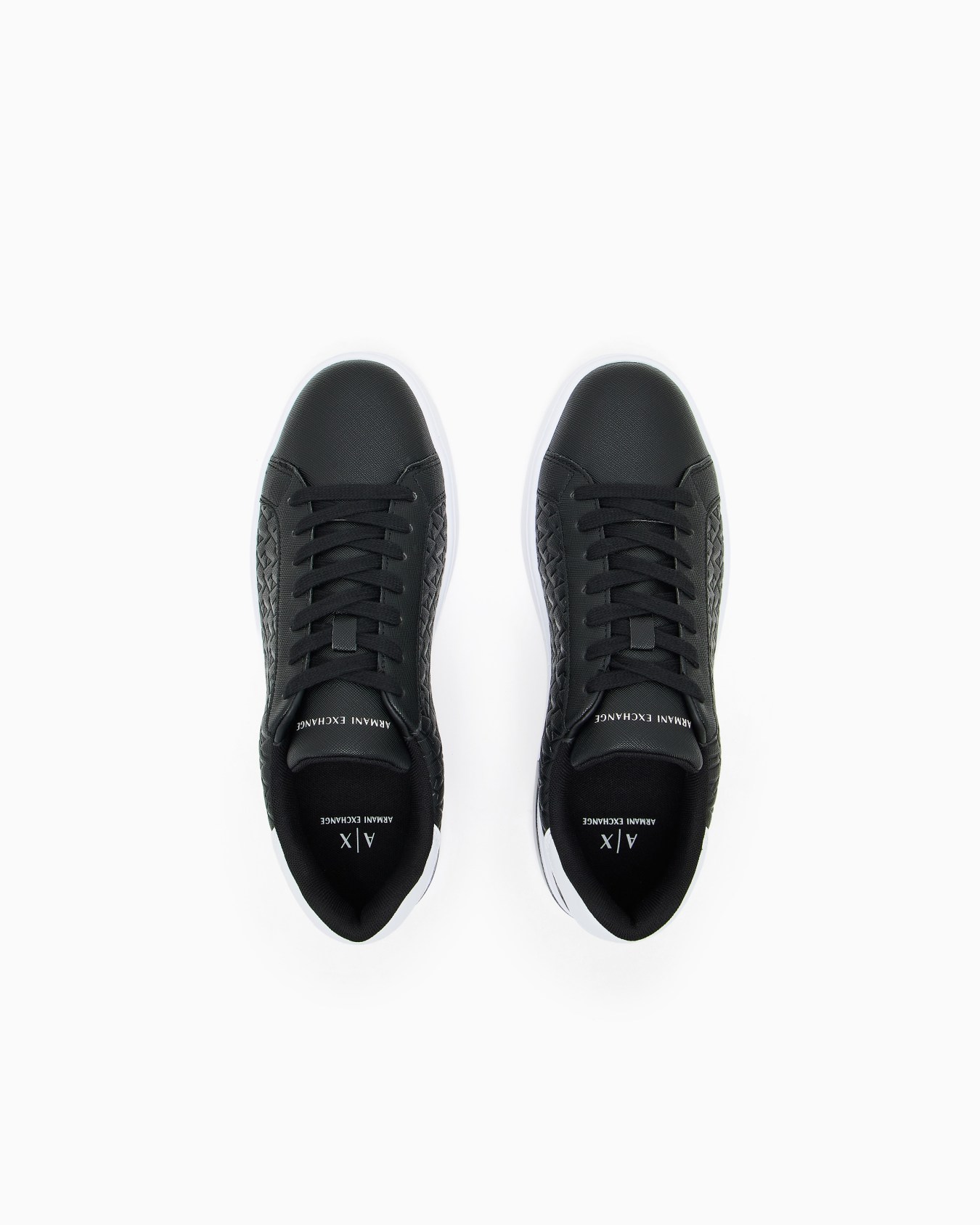 Zapatillas con cordones y logo en relieve por toda la prenda Diapositiva 2