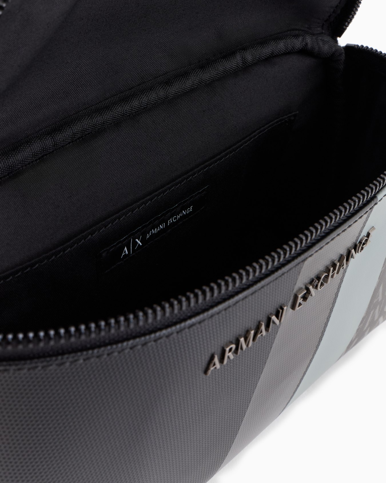 Sac banane avec monogramme et rayures Diapositive 3