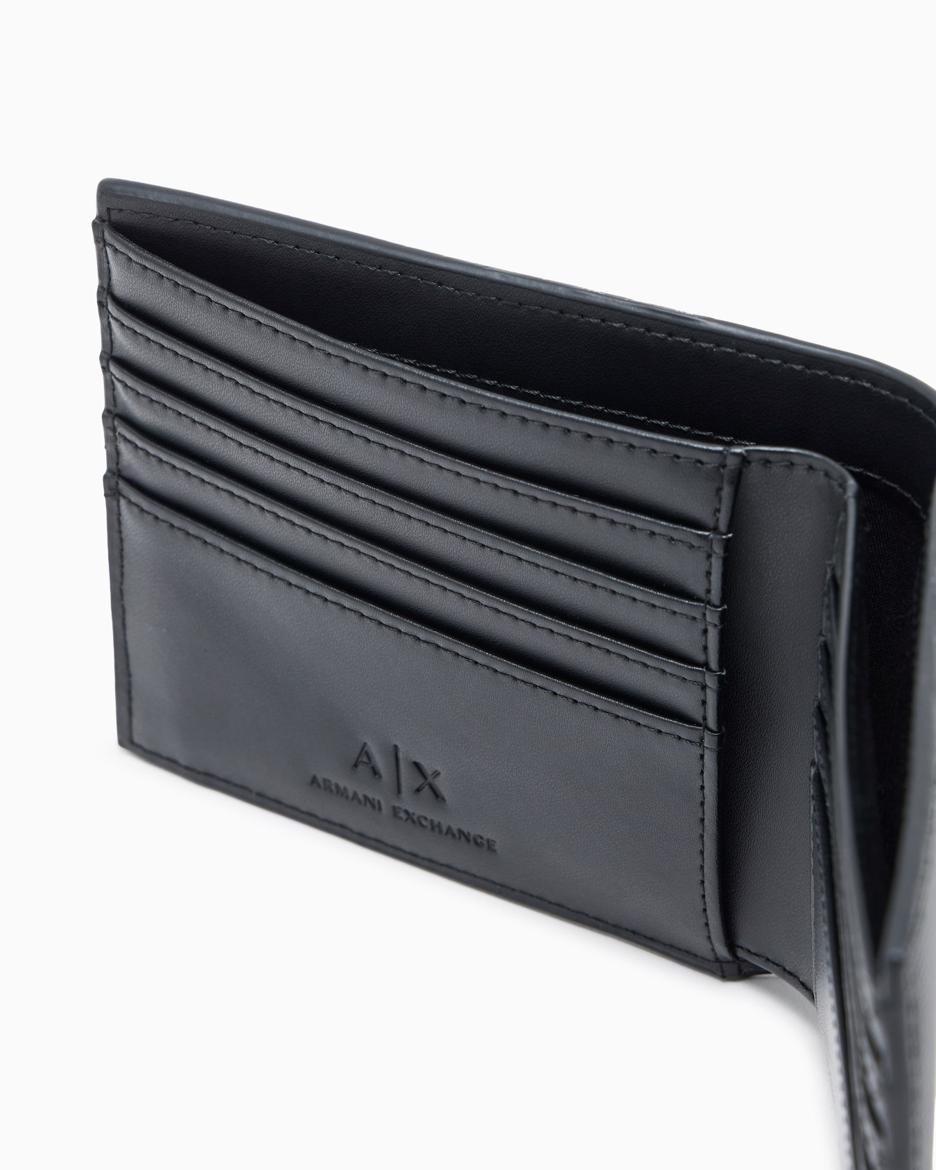 Bifold card holder Slide 3