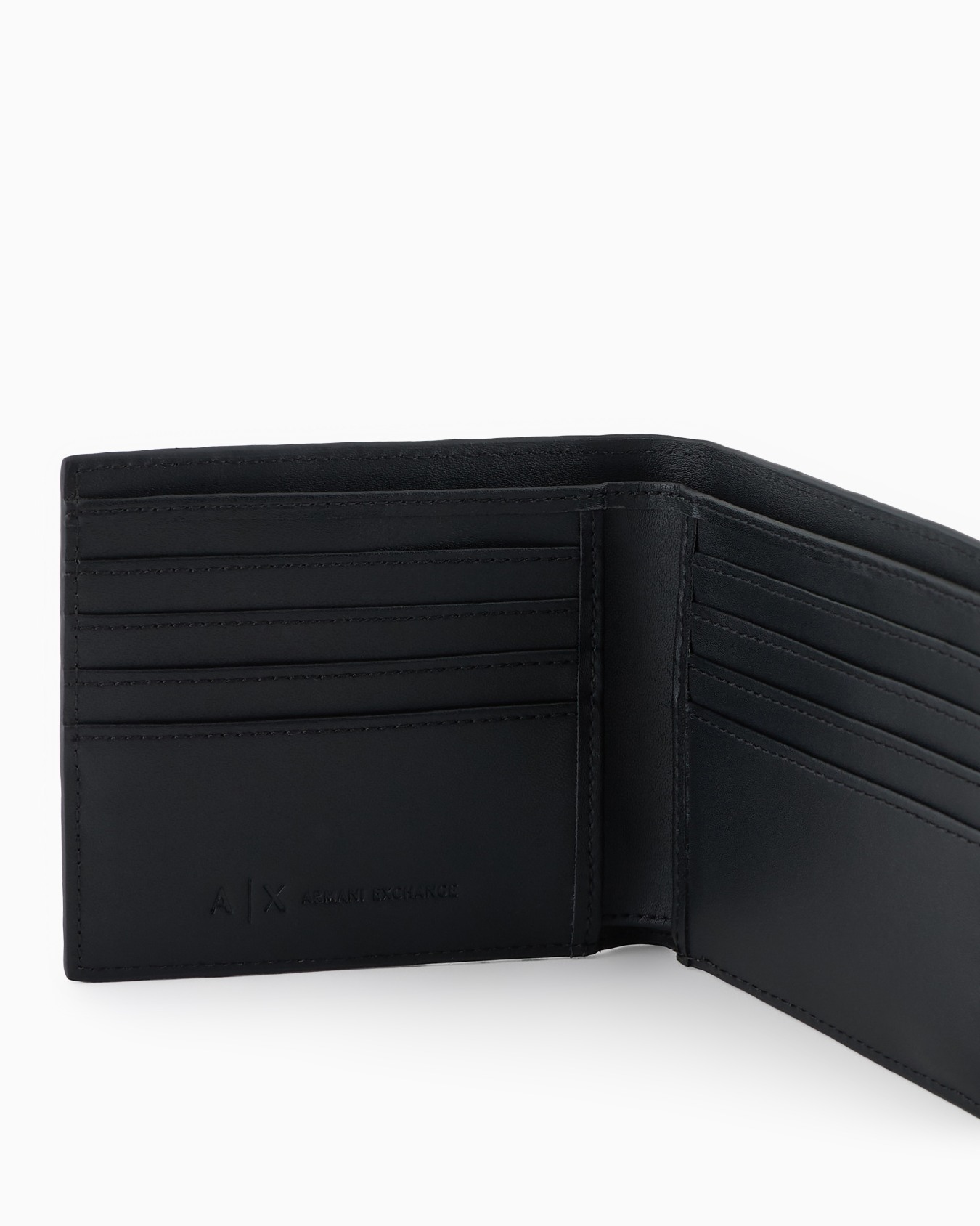 Bifold card holder Slide 3