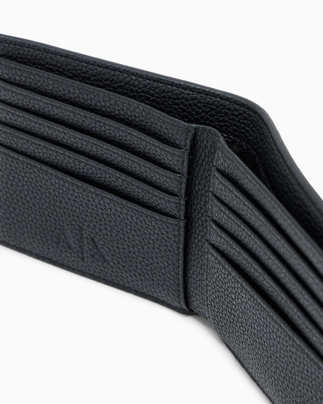 Cartera plegable con acabado texturizado y tarjetero Diapositiva 3