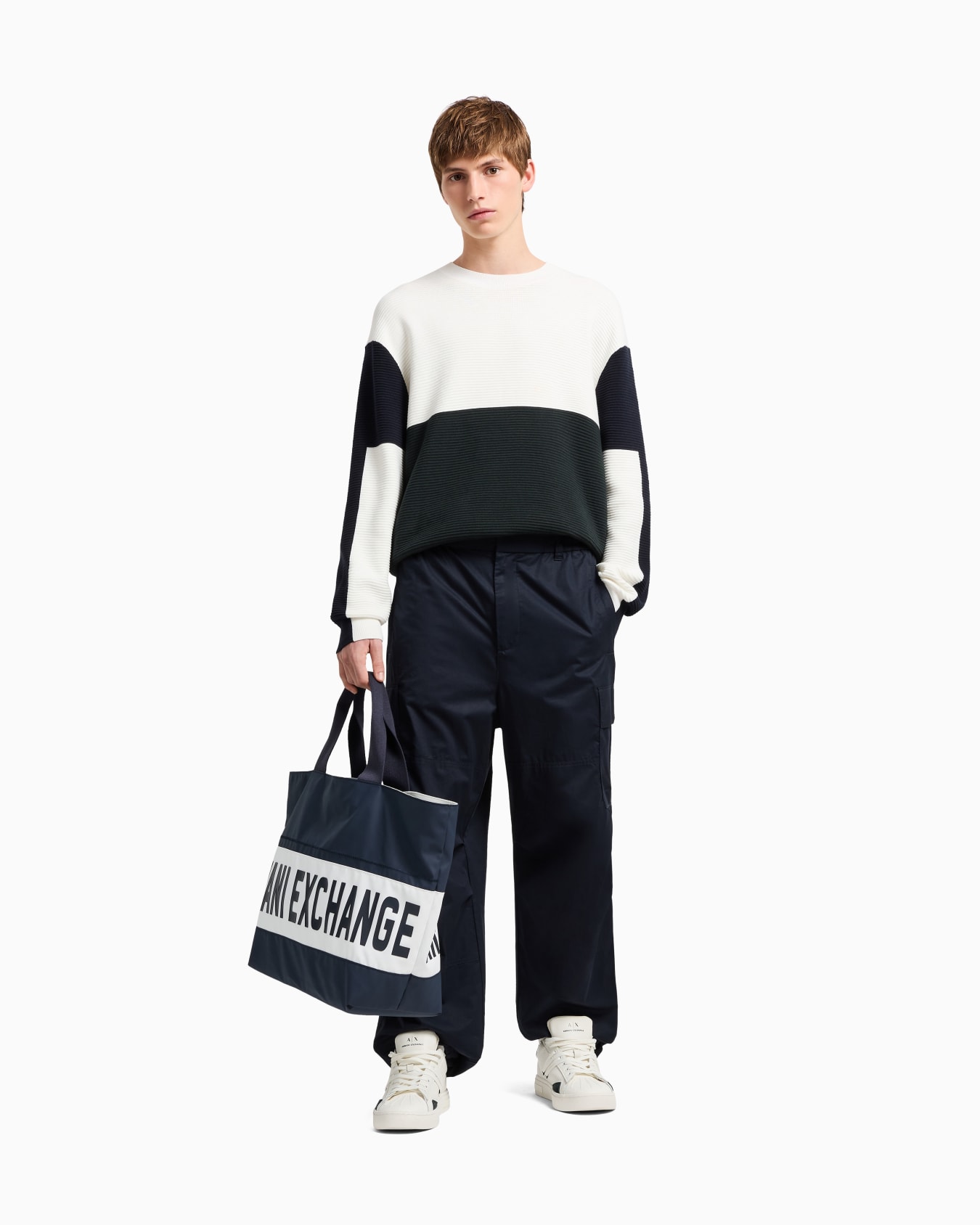 Color block ribbed crew neck sweater Slide 1