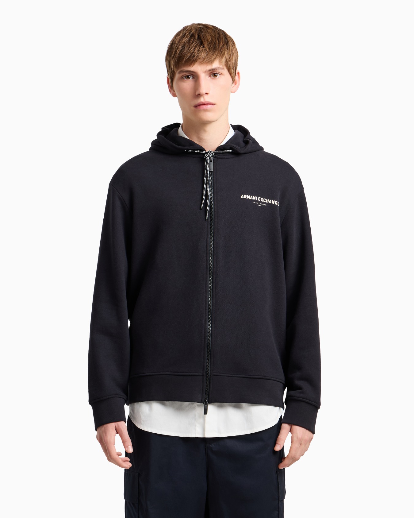 Zip-up hoodie with Milan/New York print on the back Slide 3