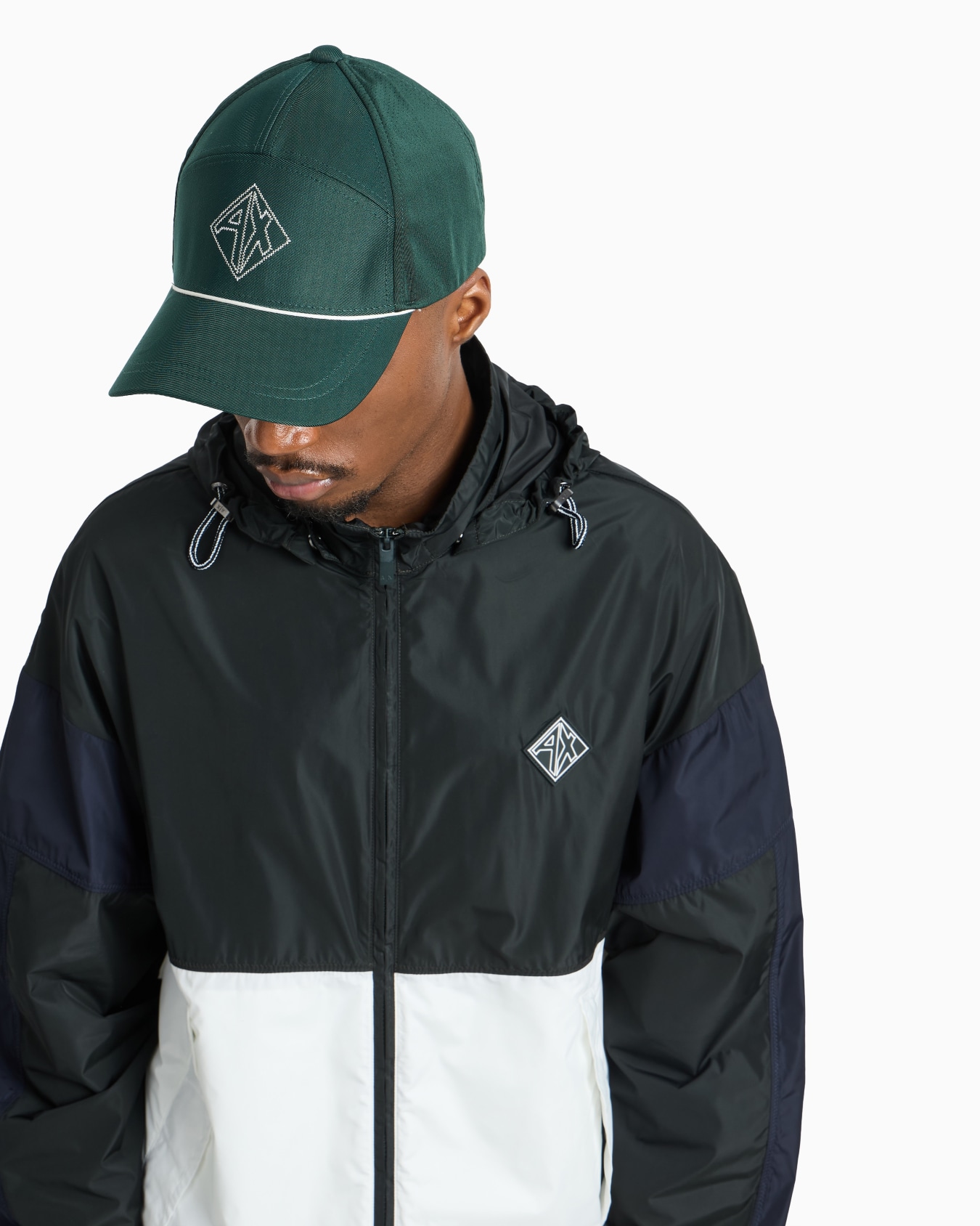 Satin fabric visor hat with logo Slide 2
