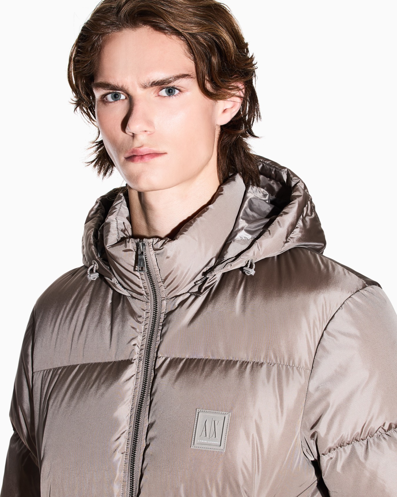 Padded jacket with hood Slide 5