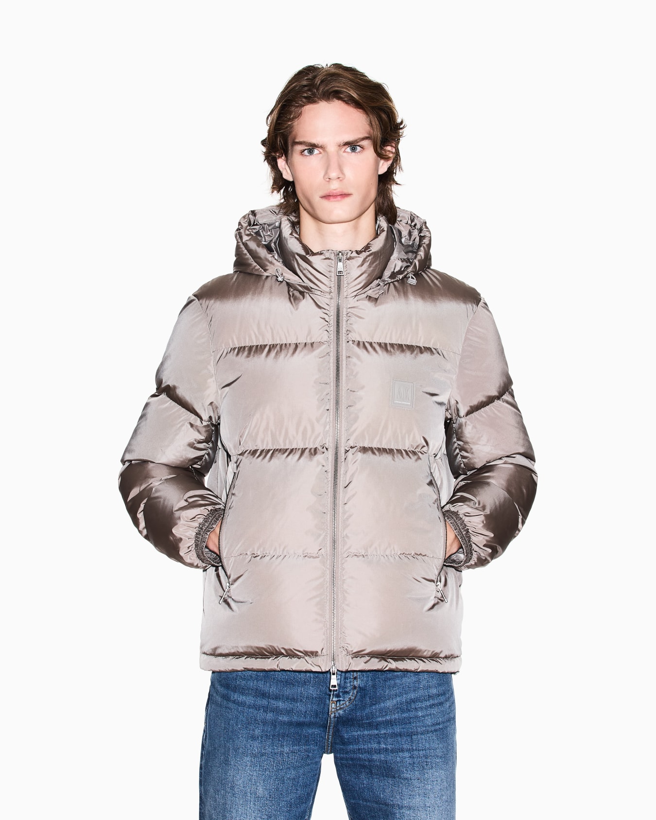 Padded jacket with hood Slide 4