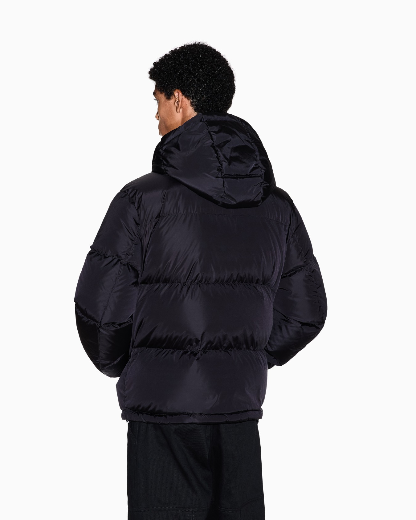 Padded jacket with hood Slide 2