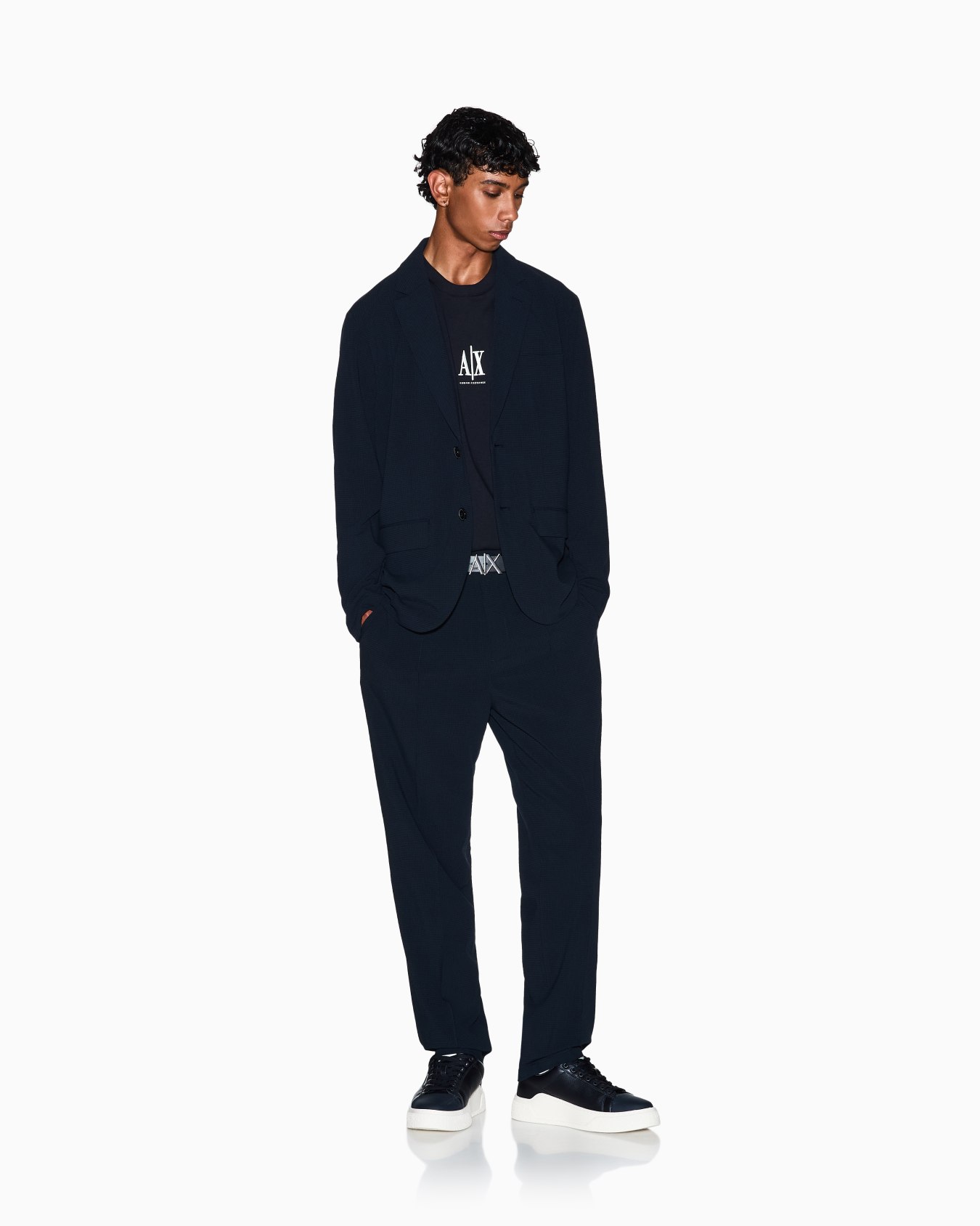 Regular fit T-shirt with embroidered logo Diapositive 2