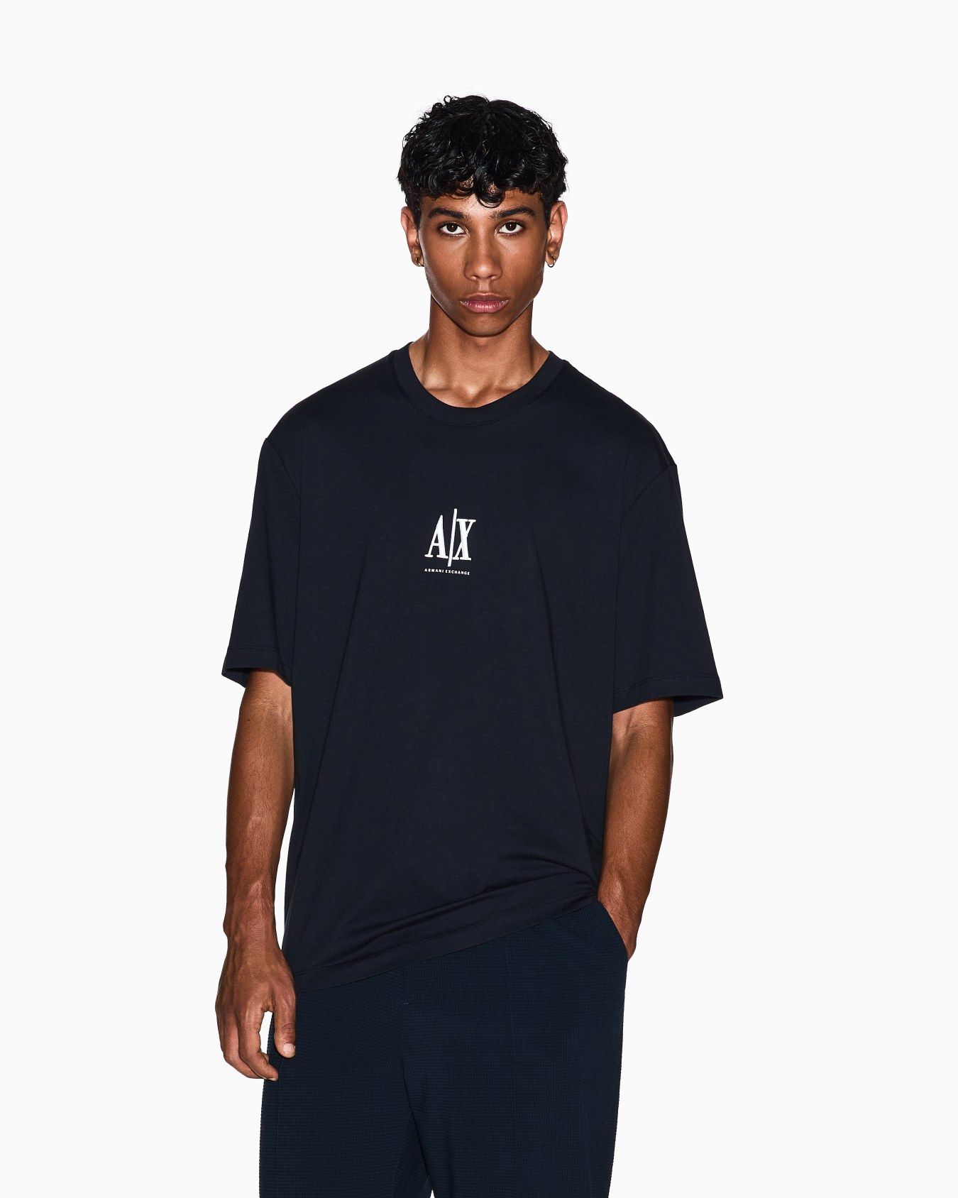 Regular fit T-shirt with embroidered logo Diapositive 4