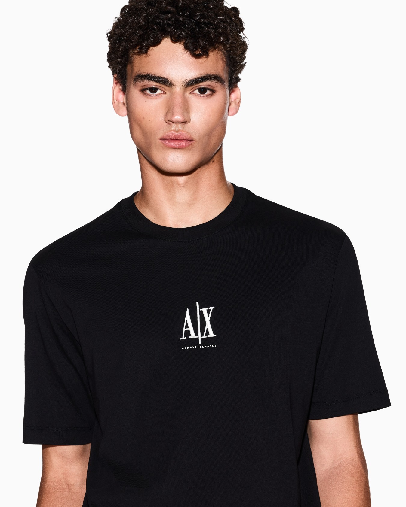 Regular fit T-shirt with embroidered logo Diapositive 4