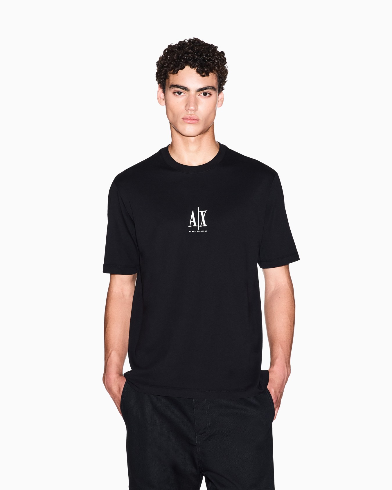 Regular fit T-shirt with embroidered logo Diapositive 3