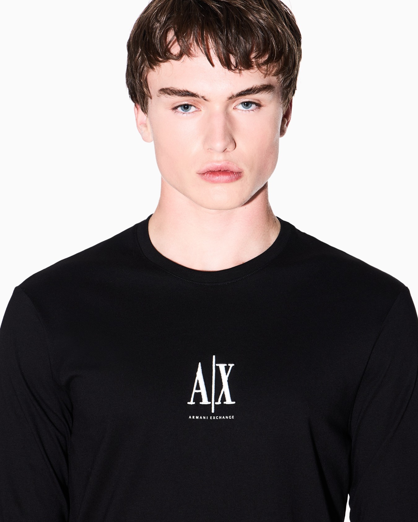 Long-sleeved T-shirt with embroidered logo Slide 4