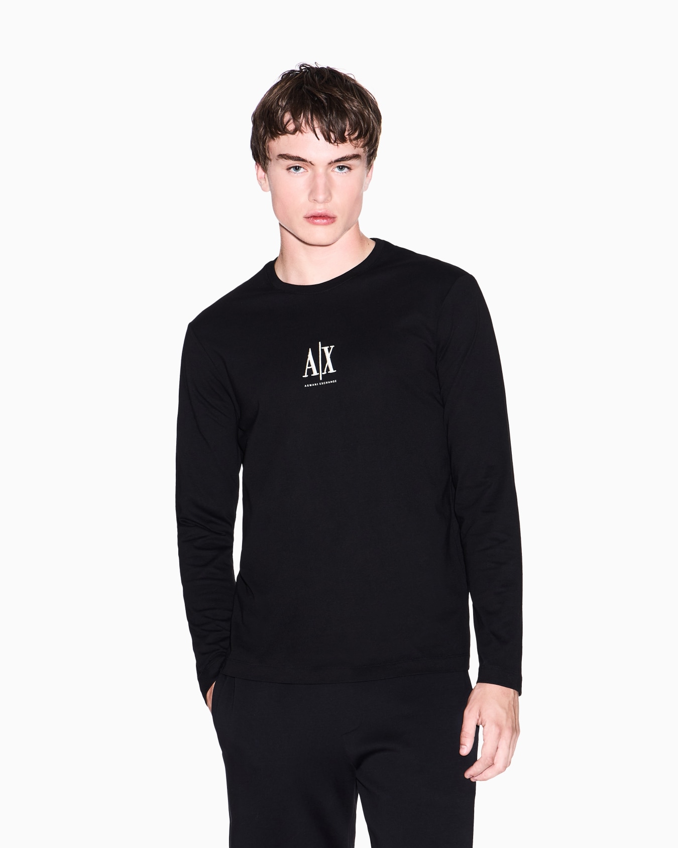 Long-sleeved T-shirt with embroidered logo Slide 3
