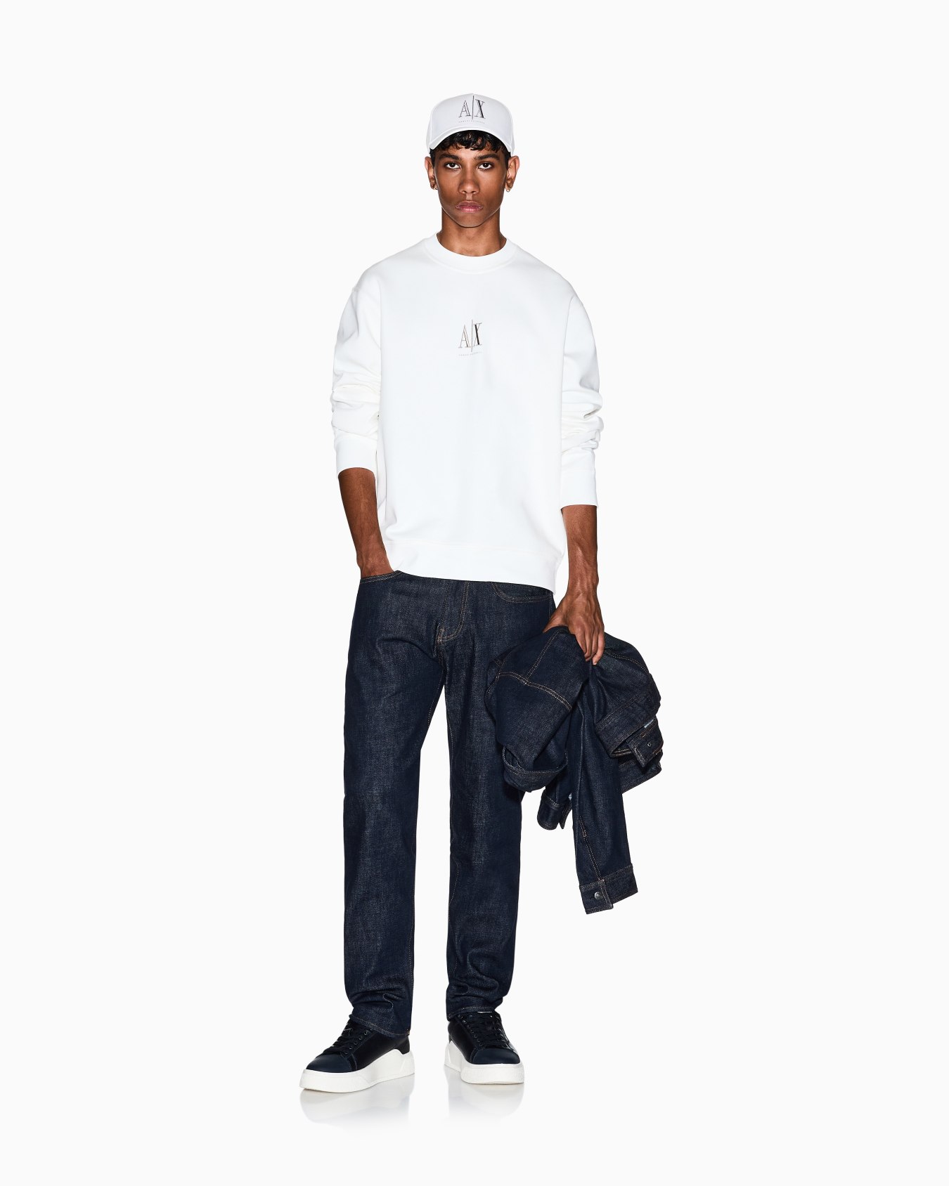 Felpa girocollo con logo ricamato Slide 1