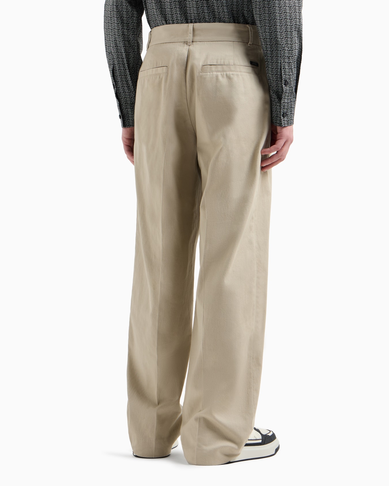 Oversized cotton twill trousers Slide 2
