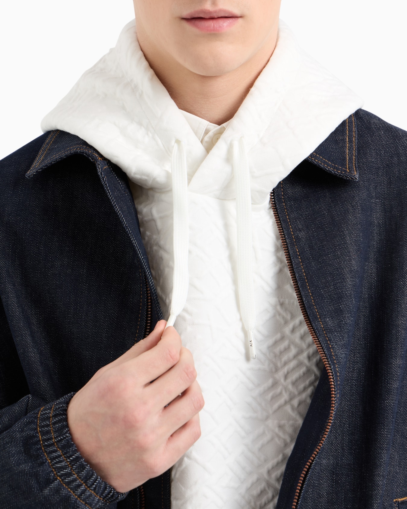 Sudadera básica con capucha Diapositiva 4