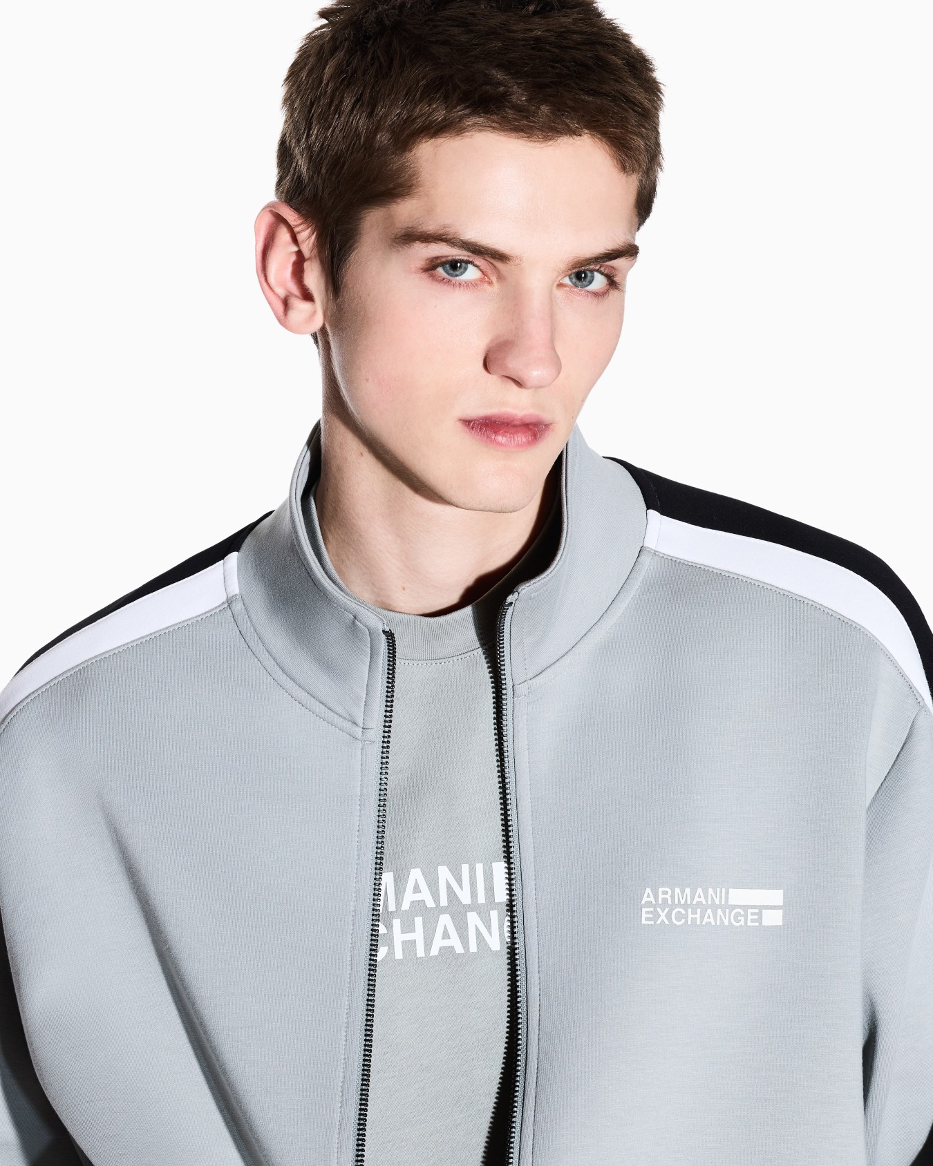 Sudadera con cremallera completa y rayas en contraste Diapositiva 4