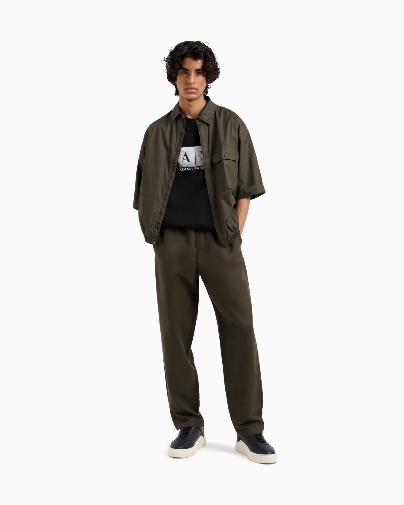 Regular fit T-shirt with maxi logo Slide 1