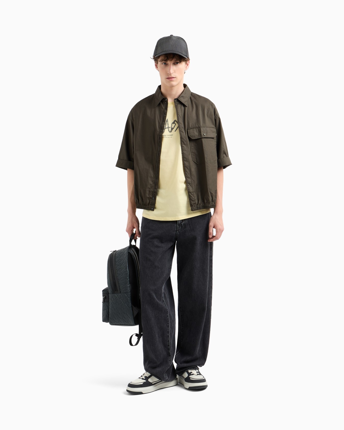  Regular fit T-shirt with logo Slide 1