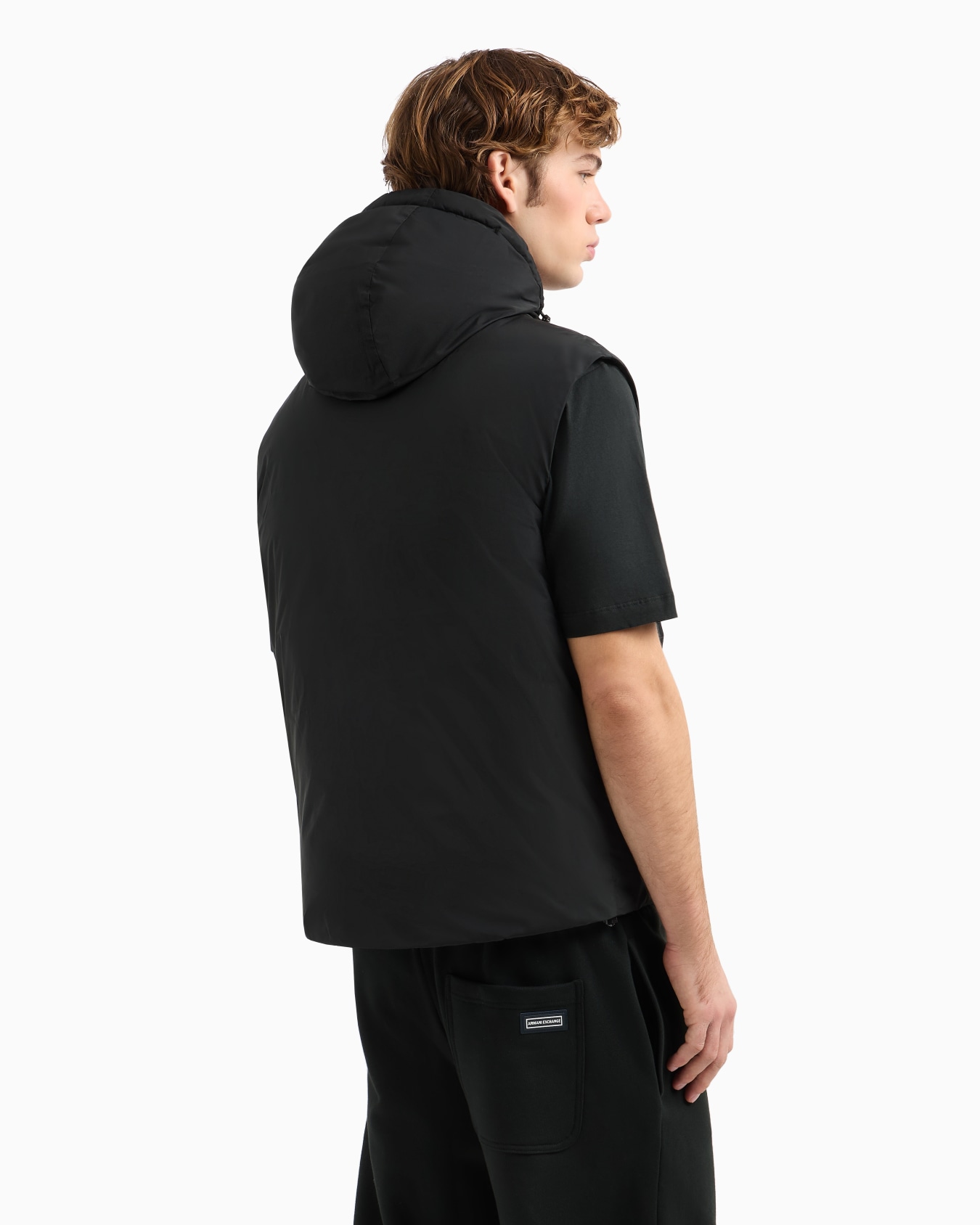 Sleeveless jacket with hood Diapositiva 2