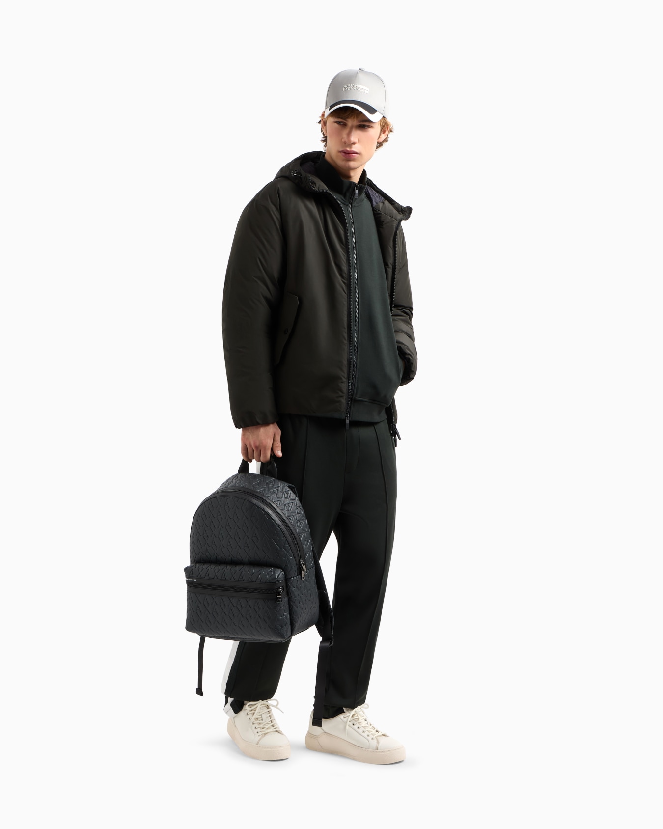 Padded jacket with hood Slide 1