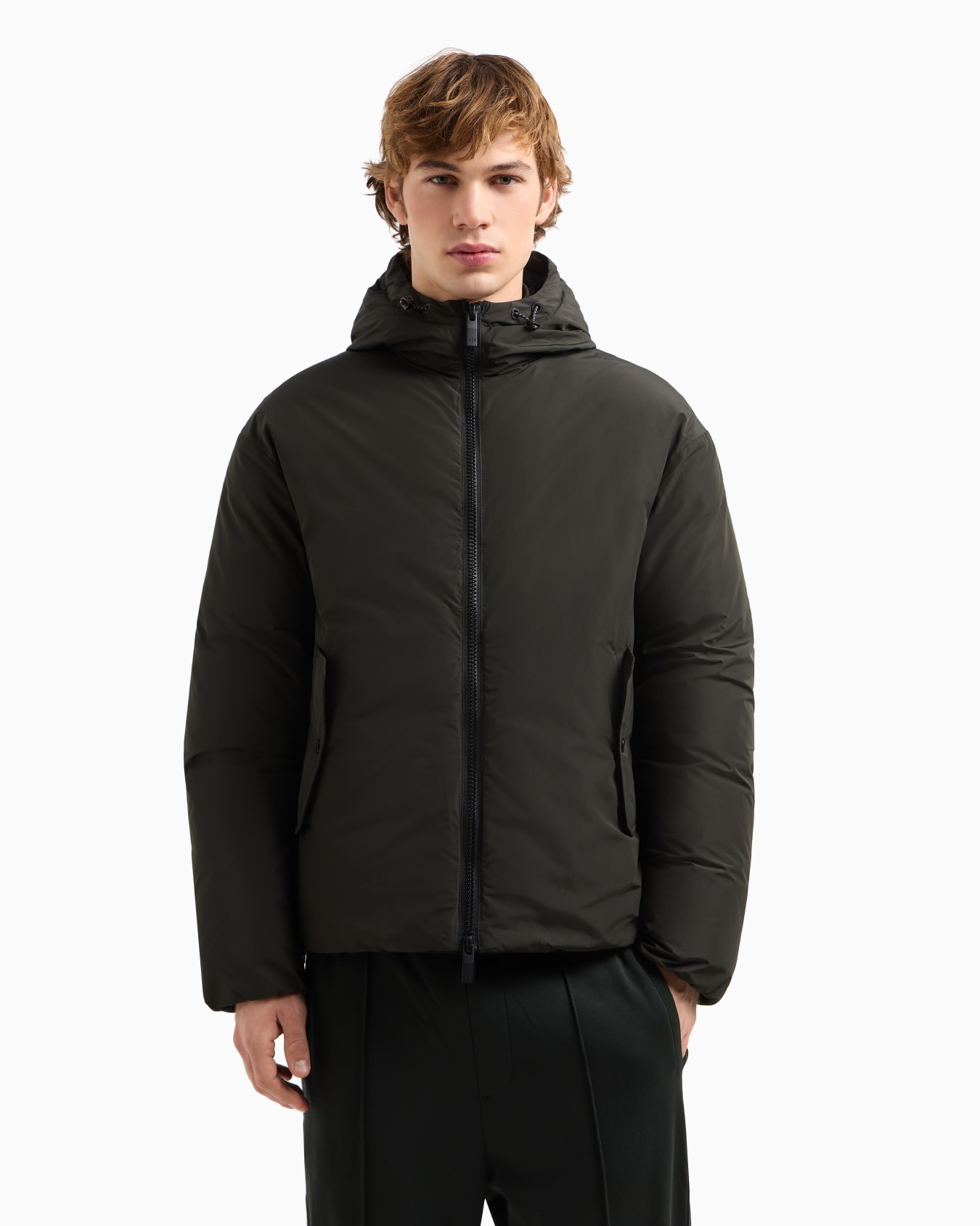Padded jacket with hood Slide 3