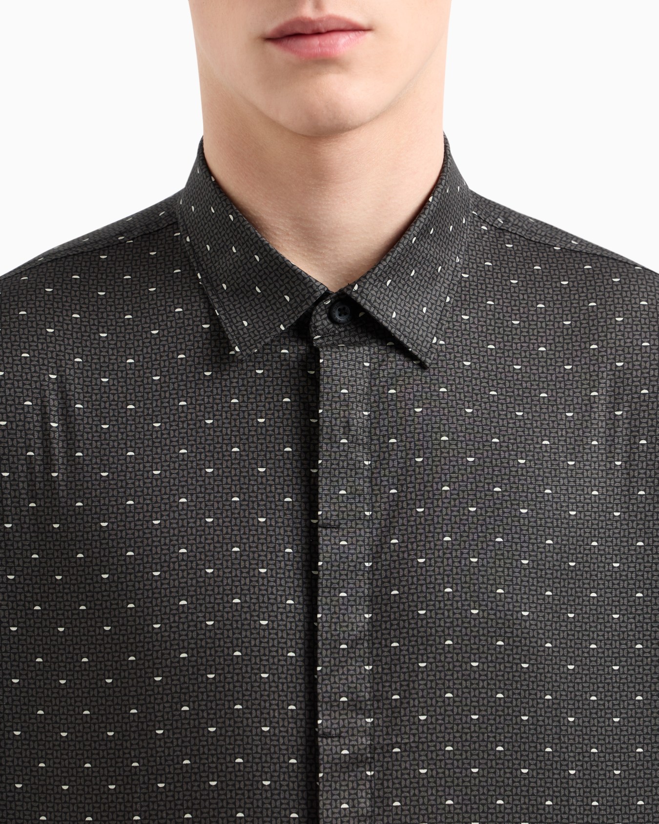 Slim fit short sleeve shirt Slide 4