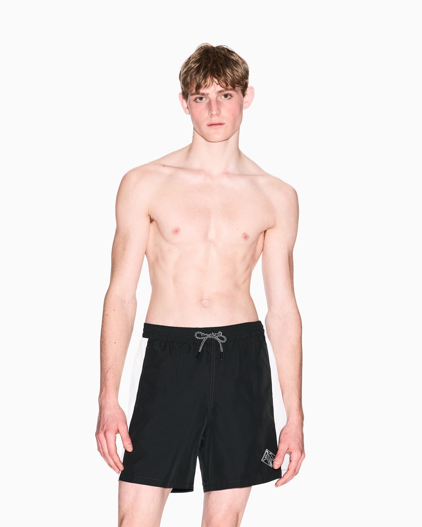 Boxer costume with contrasting profiles Slide 1