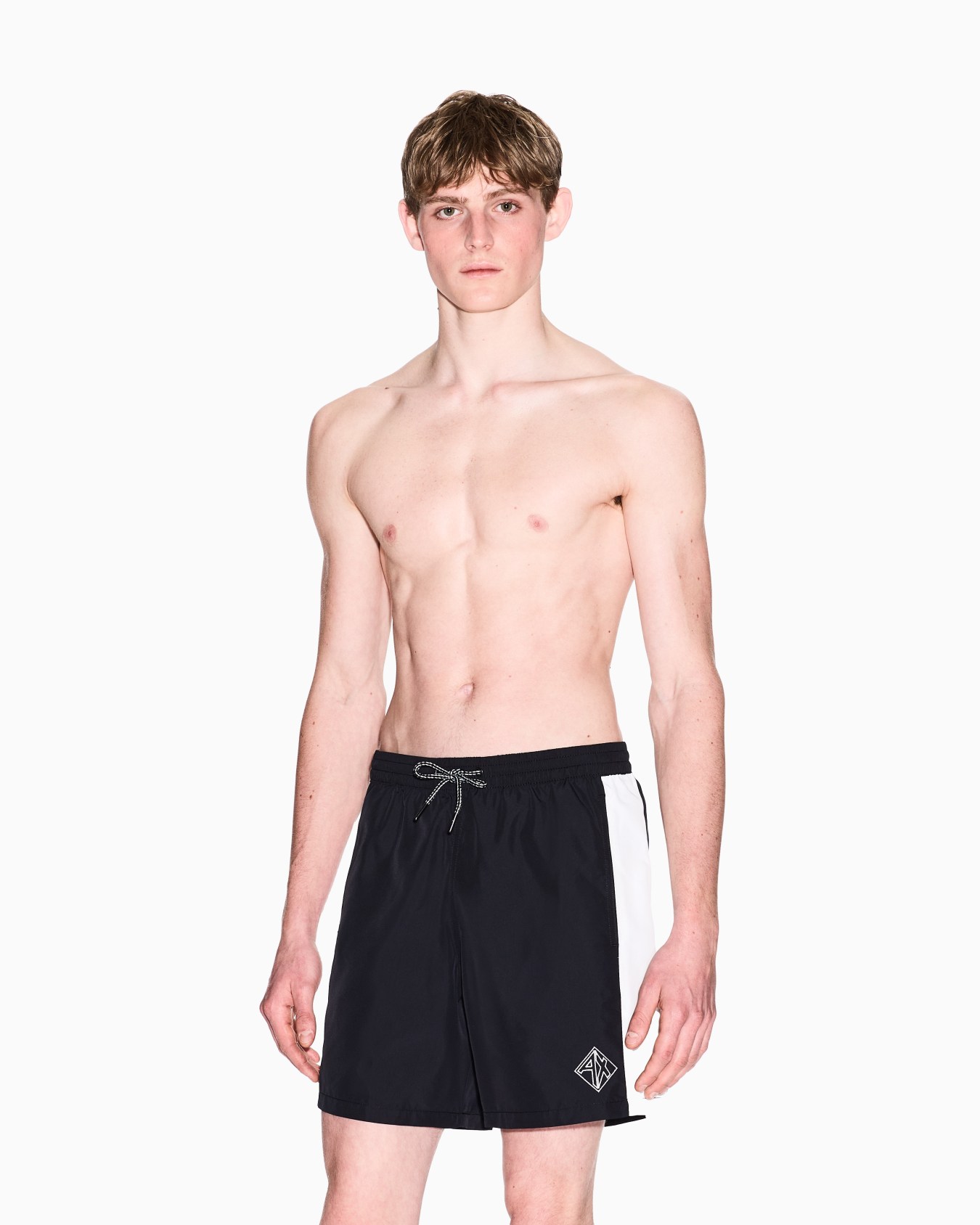 Boxer costume with contrasting profiles Slide 1
