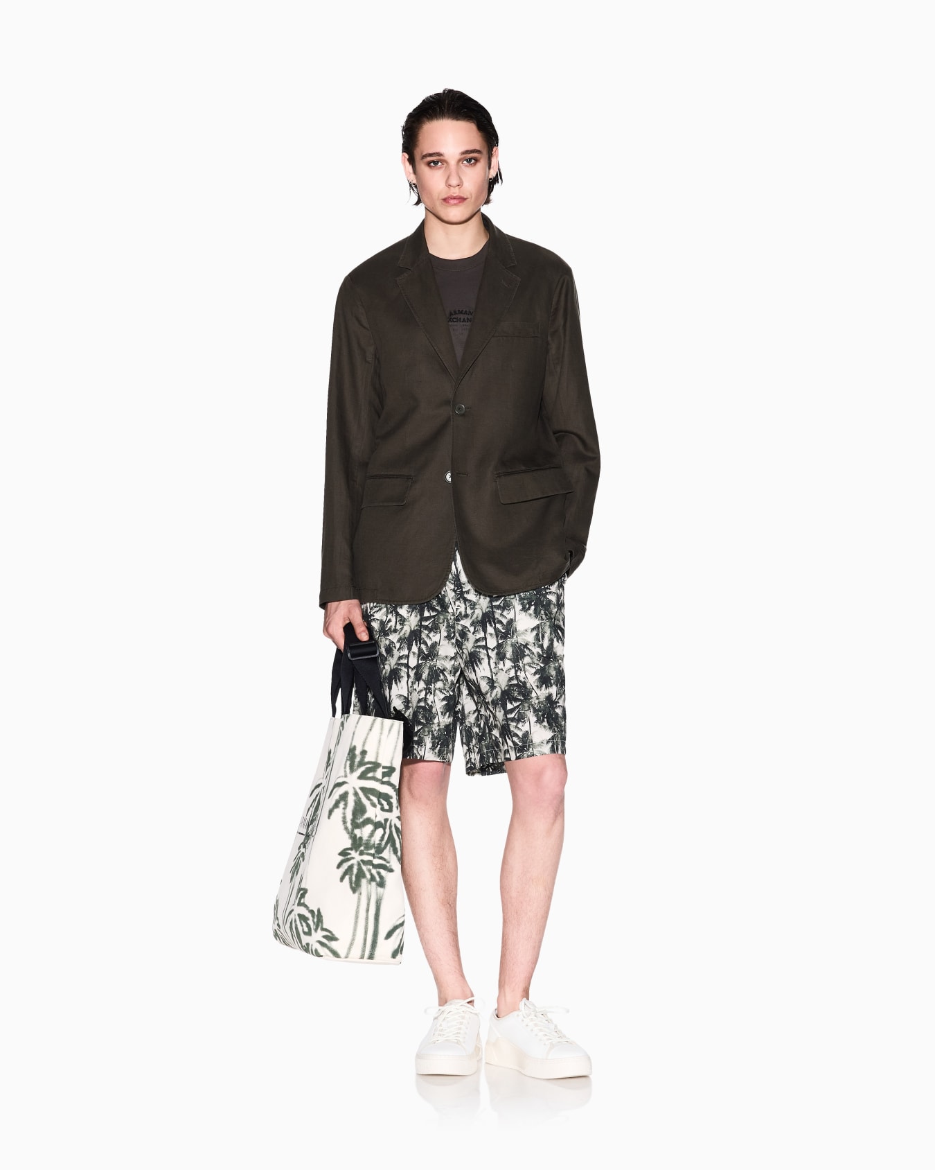 Single-breasted jacket in linen and lyocell Slide 1