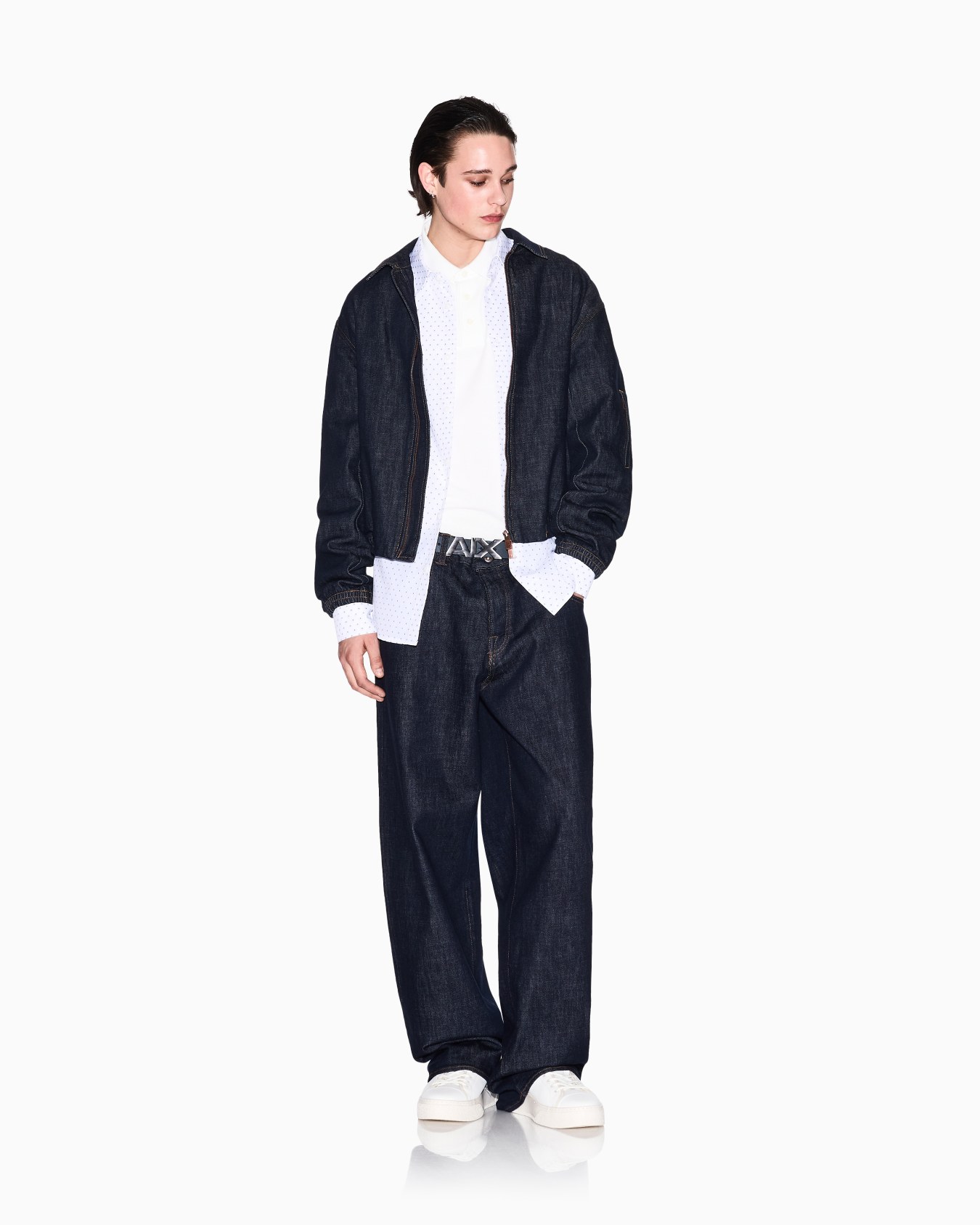 Regular fit cotton jacquard shirt Slide 1
