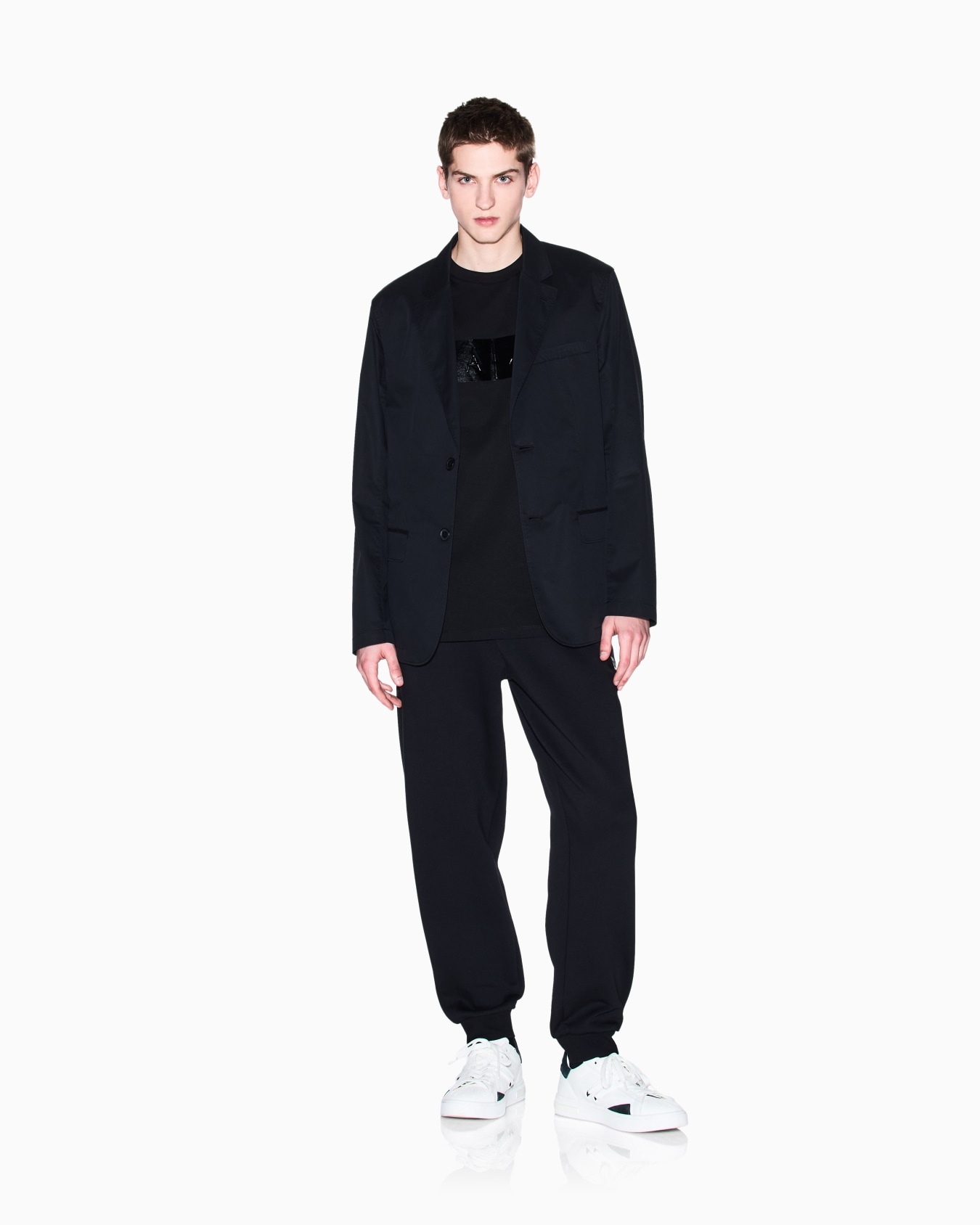  Logo Joggers Slide 1
