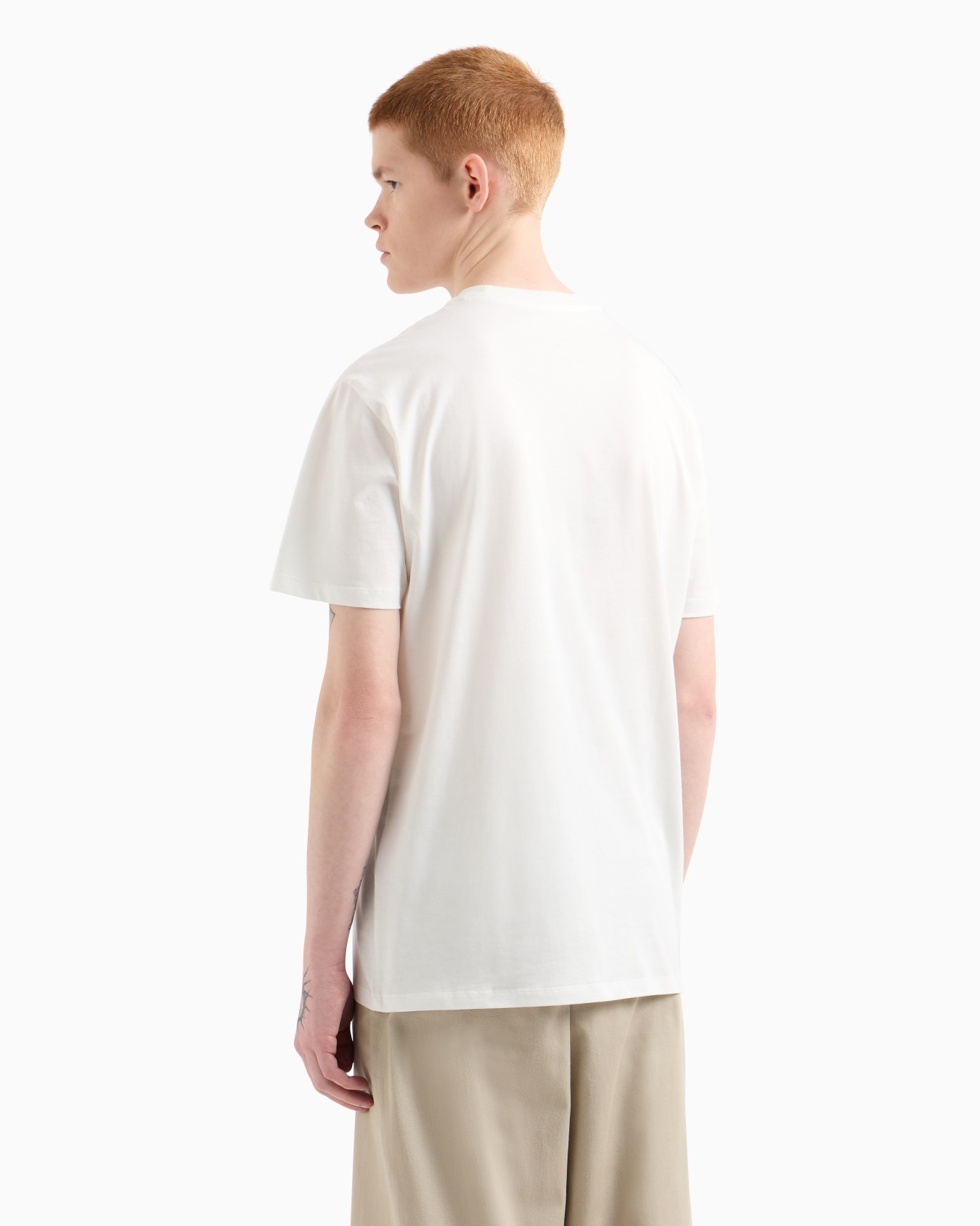 T-shirt regular fit basic Slide 2