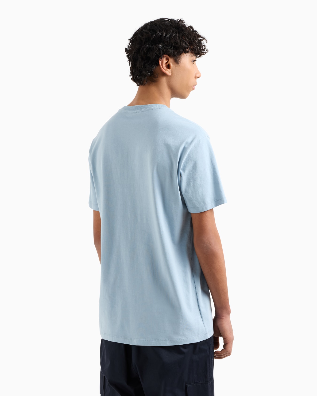 Regular fit basic t-shirt Slide 2