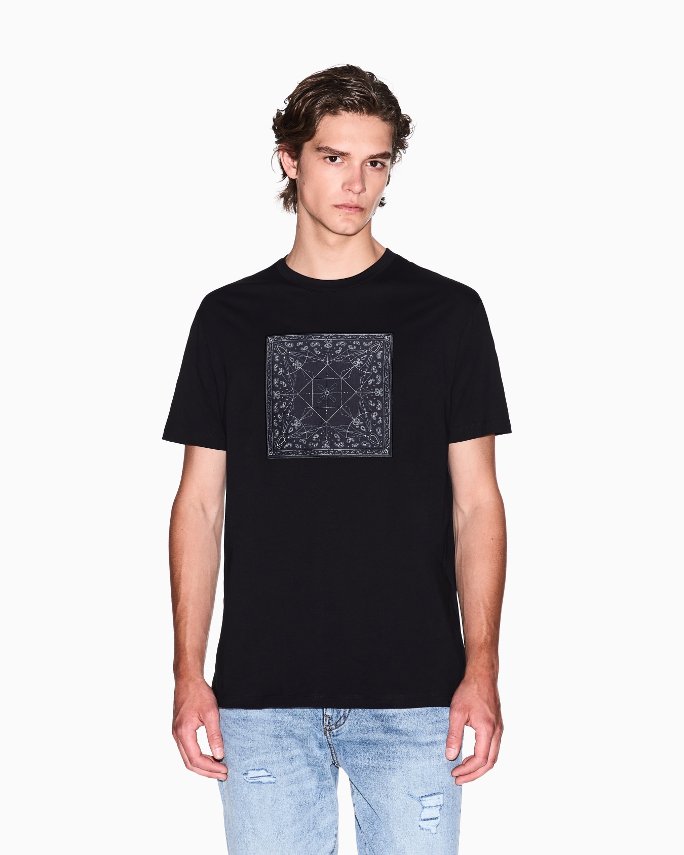 Regular fit T-shirt with kaleidoscope print Slide 3